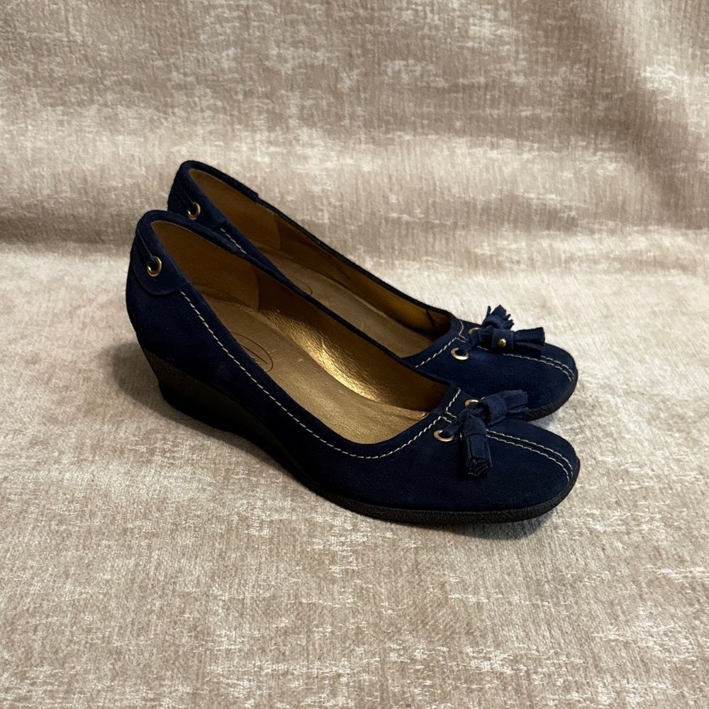 Talbots Navy Blue Loafers with Tassel Detail